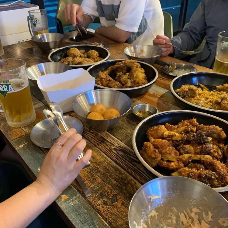 60계 치킨 대표 사진