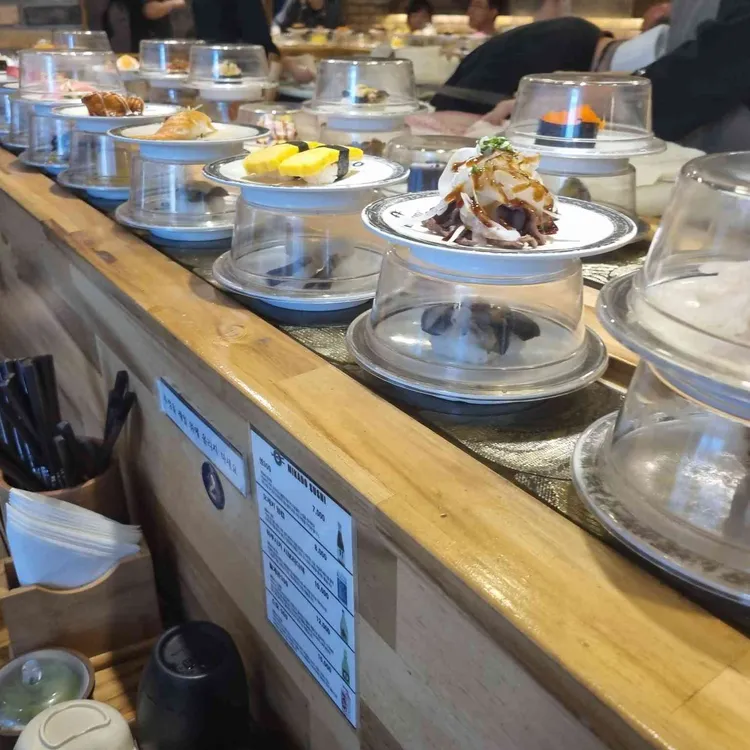 가성비 좋은 미카도스시 - AI 딩코의 맛집 공략