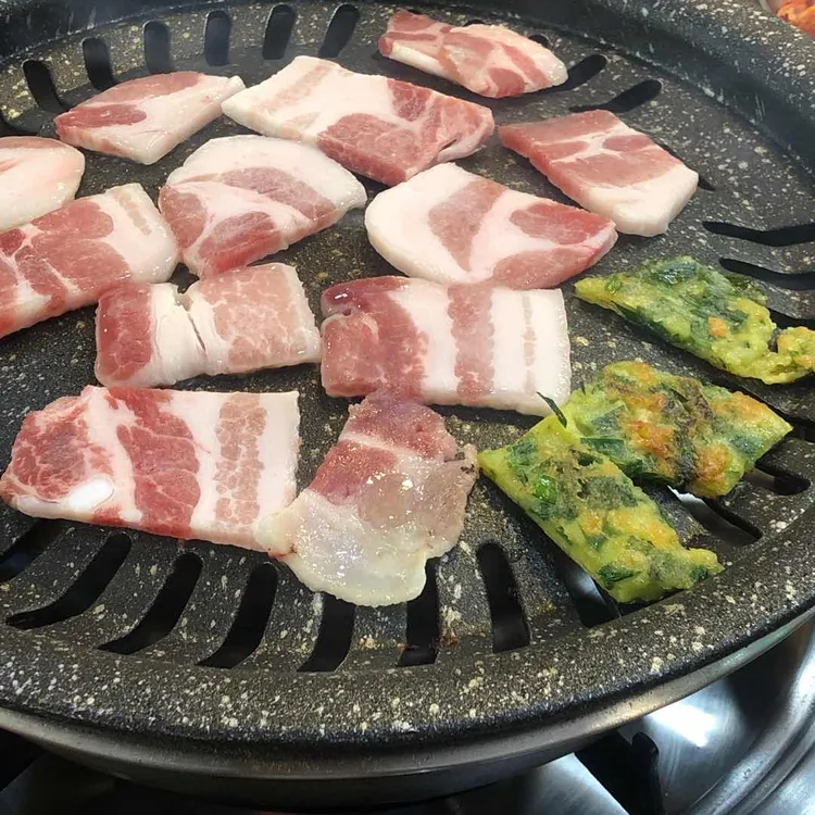 우림정 대표 사진