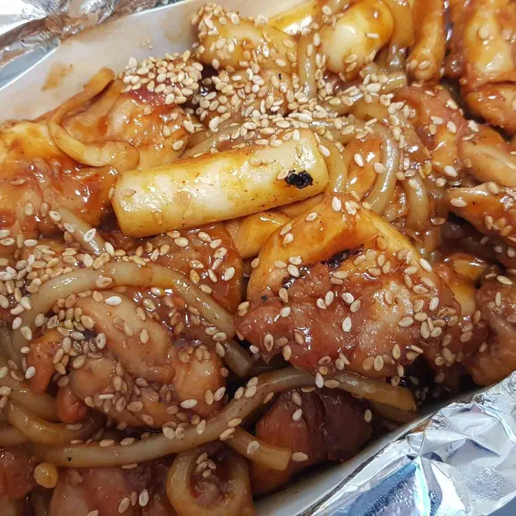 동근이숯불두마리치킨 대표 사진