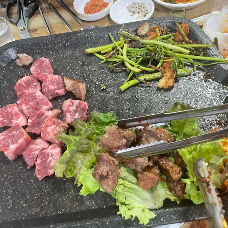 고기시장 대표 사진