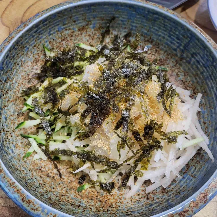 율리 회 살아있네 대표 사진