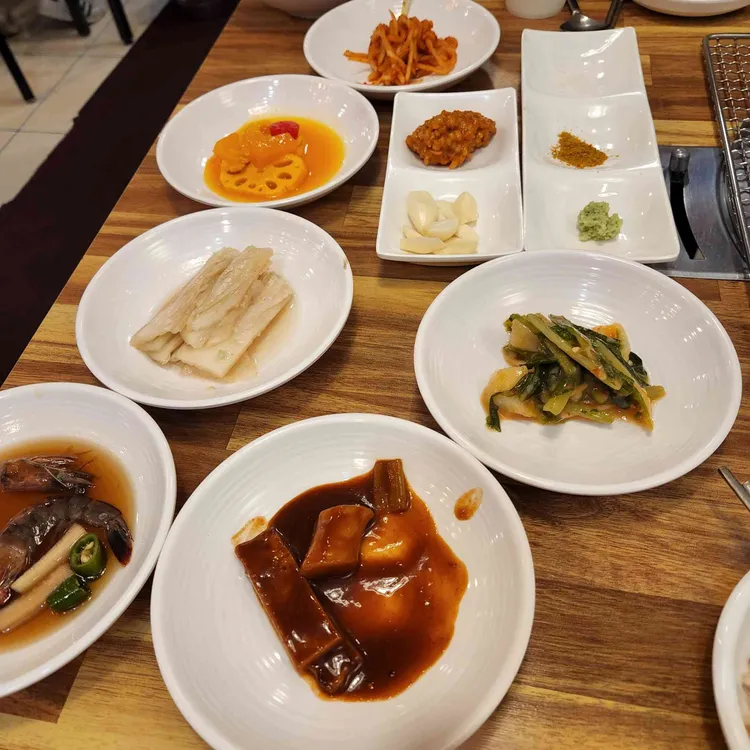 감성도야지 대표 사진