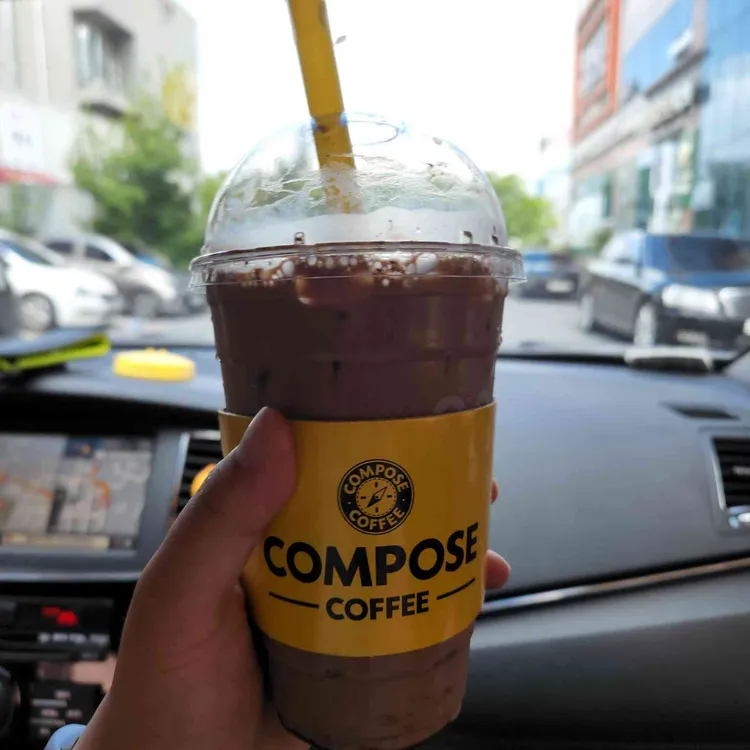 컴포즈커피 대표 사진