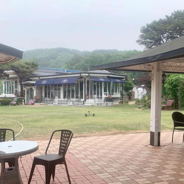 플로체 대표 사진