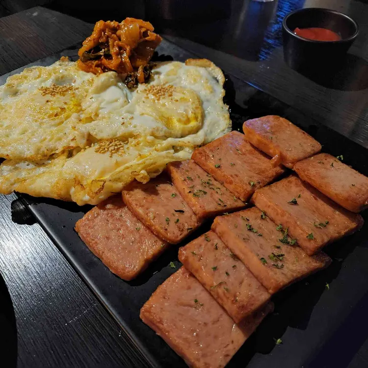 동서양 대표 사진