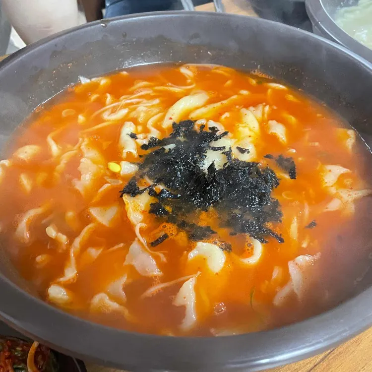 콩쥐팥칼국수 대표 사진