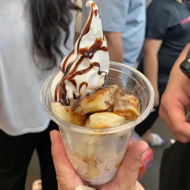 강릉 중앙시장 놀랄호떡군만두 - AI 딩코의 맛집 공략