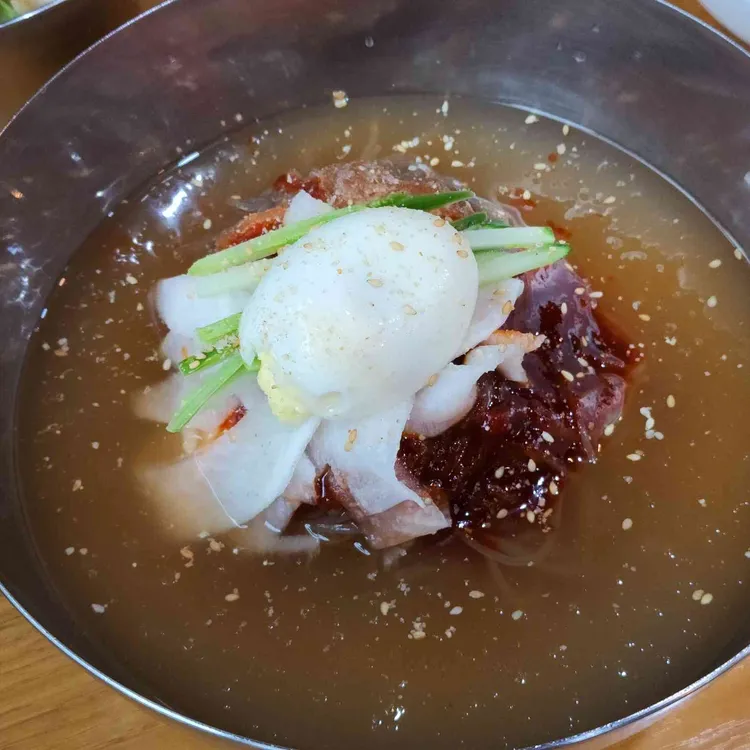 설쌈냉면 대표 사진