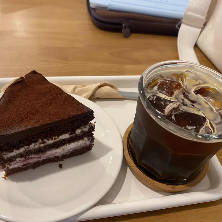 폴인더풀 대표 사진