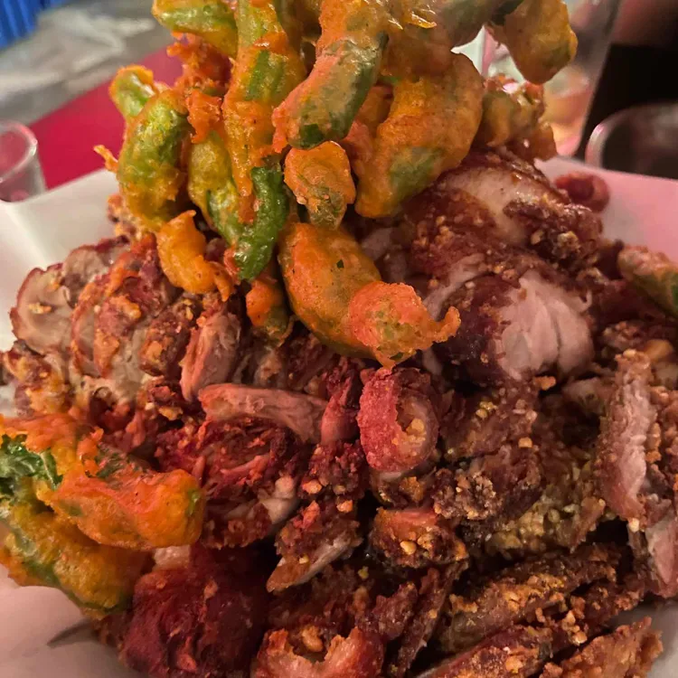 세련된 족발 맛집, 그믐족발 - AI 딩코의 맛집 공략