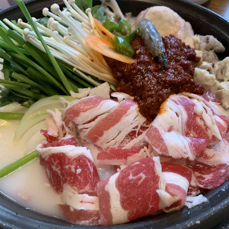 파평옥 대표 사진