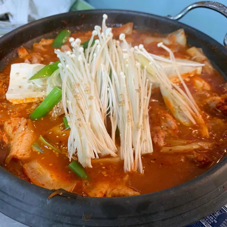 고래포차 대표 사진