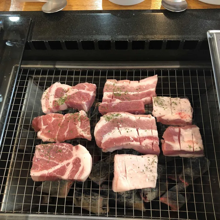 용숯불 대표 사진