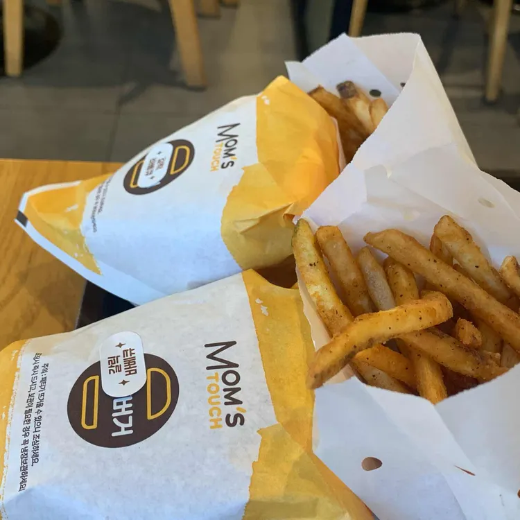 맘스터치 대표 사진