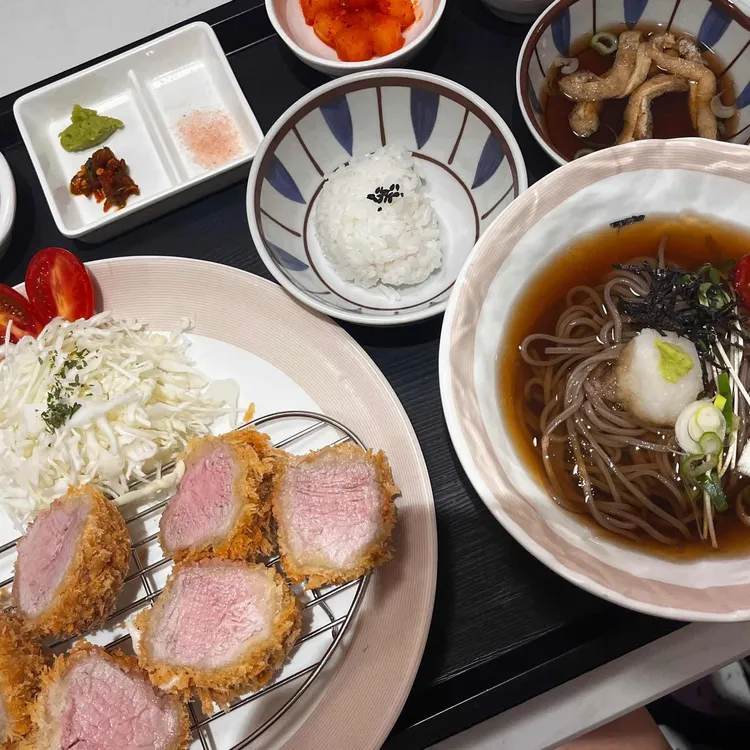 카츠713 대표 사진