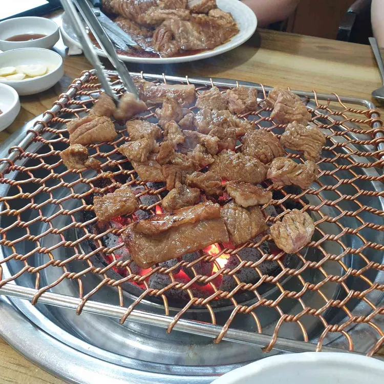 신라숯불갈비 대표 사진