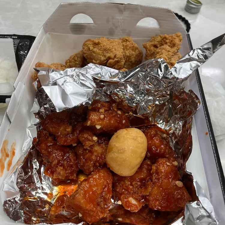 BBQ치킨 대표 사진