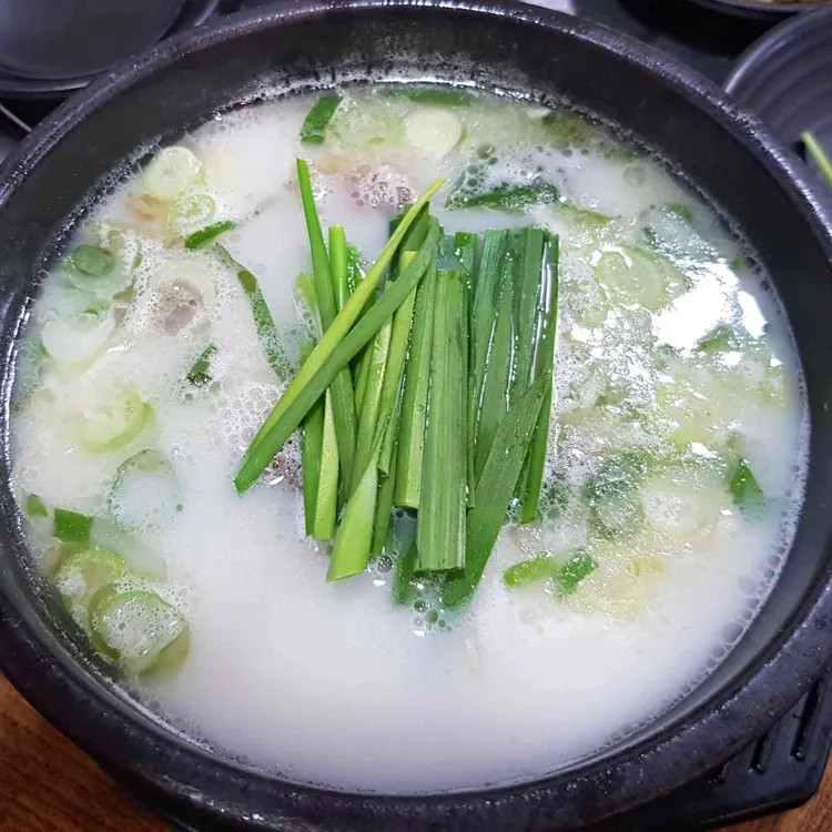 일등가마솥돼지국밥 대표 사진