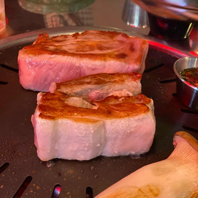왕표고기 대표 사진