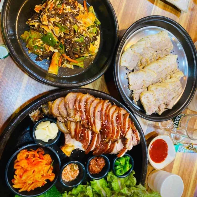 성화왕족발 대표 사진