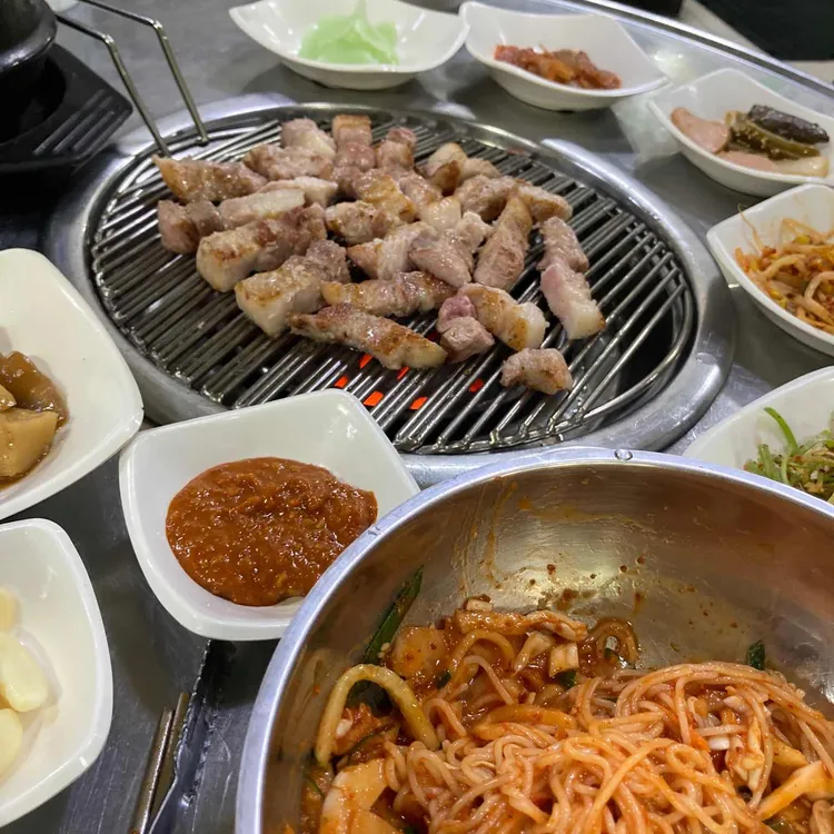 아담연탄구이 대표 사진
