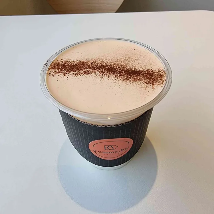 콤마바이 대표 사진
