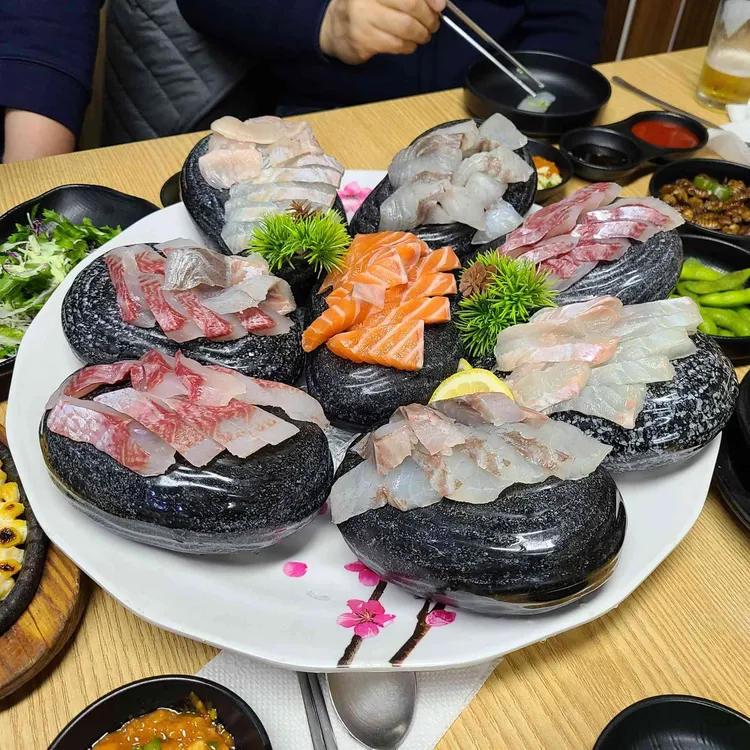 남해돌수산 대표 사진
