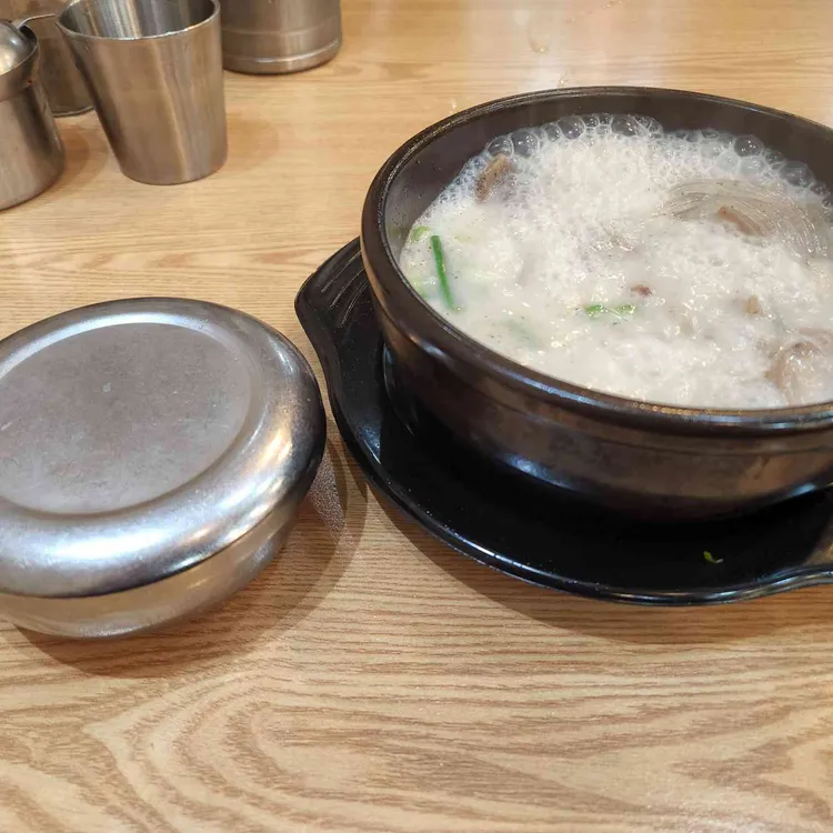 신의주찹쌀순대 대표 사진