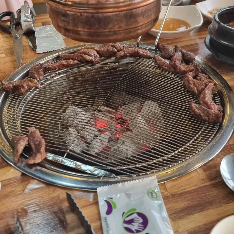 장고깃집 대표 사진