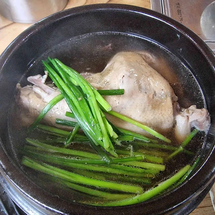 두메막국수능이백숙 대표 사진