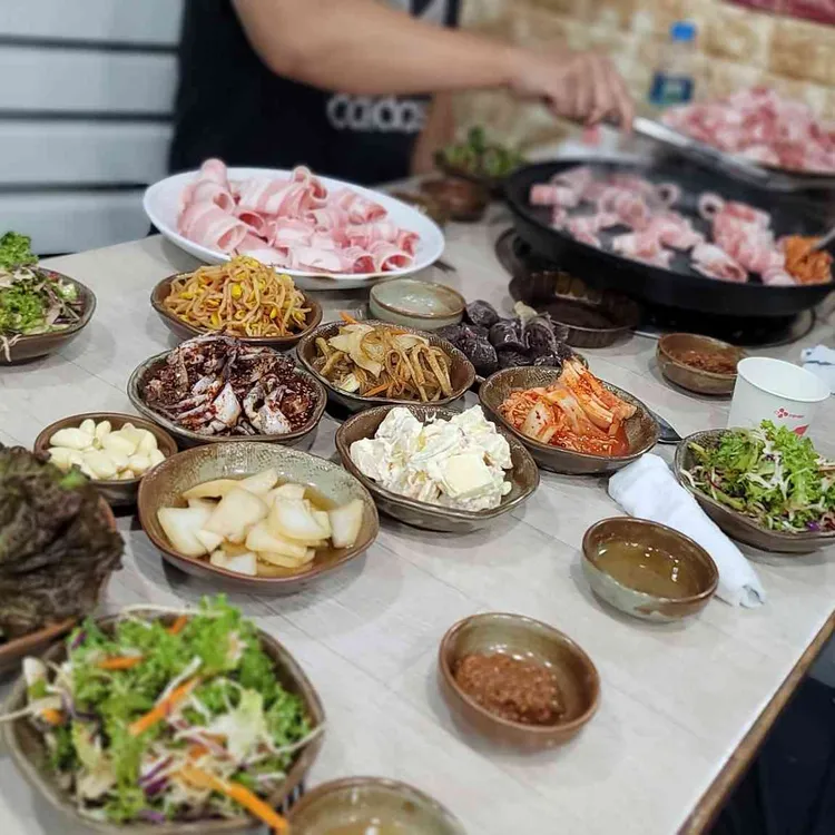 원대로 대표 사진