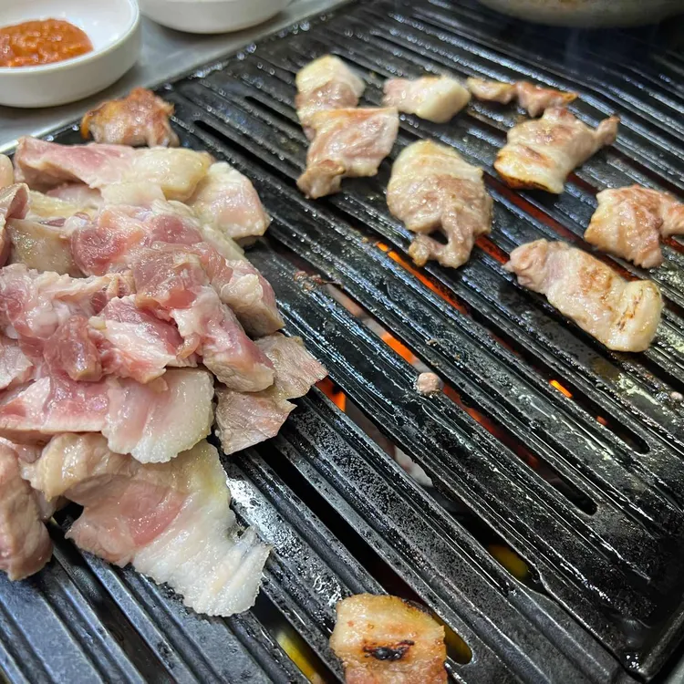 만년주먹구이 대표 사진