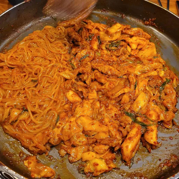 유가네닭갈비 대표 사진