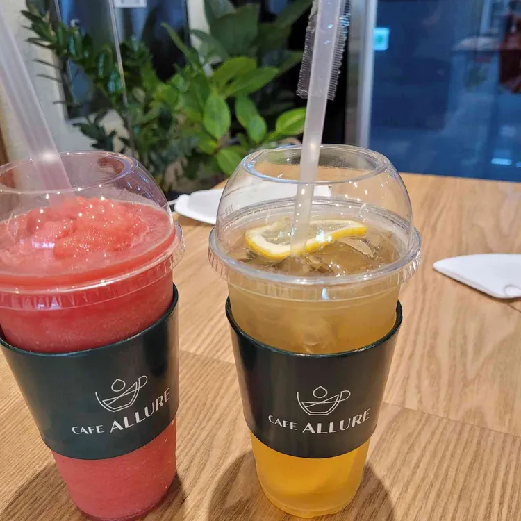 카페알루어 대표 사진