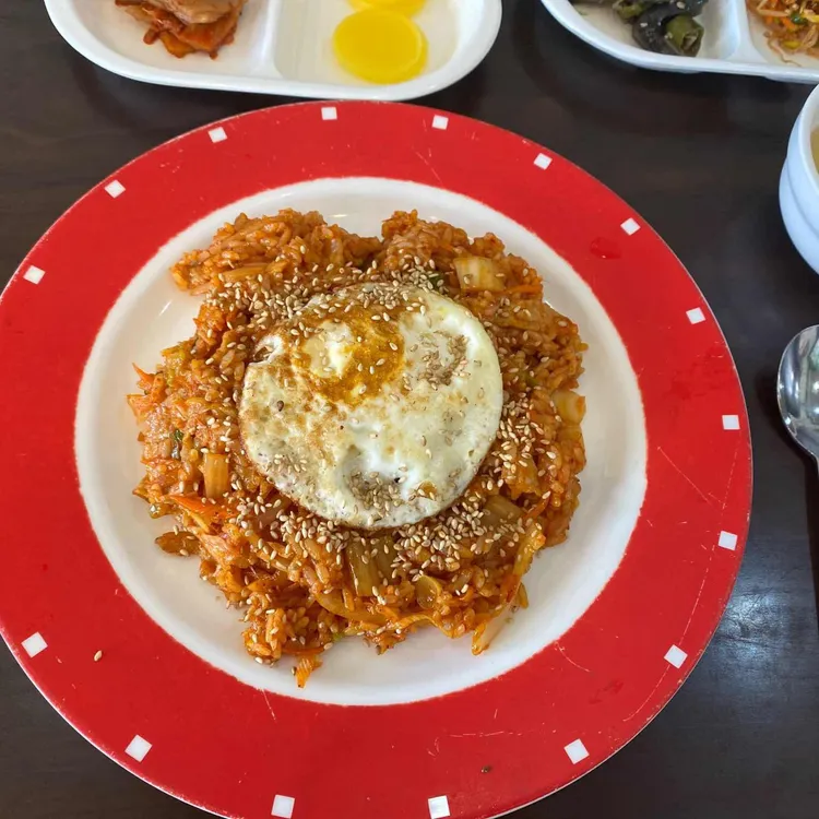 이파리 대표 사진