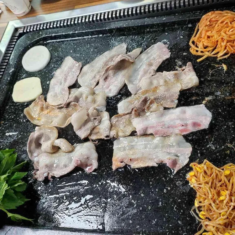 미나리삼겹살 대표 사진