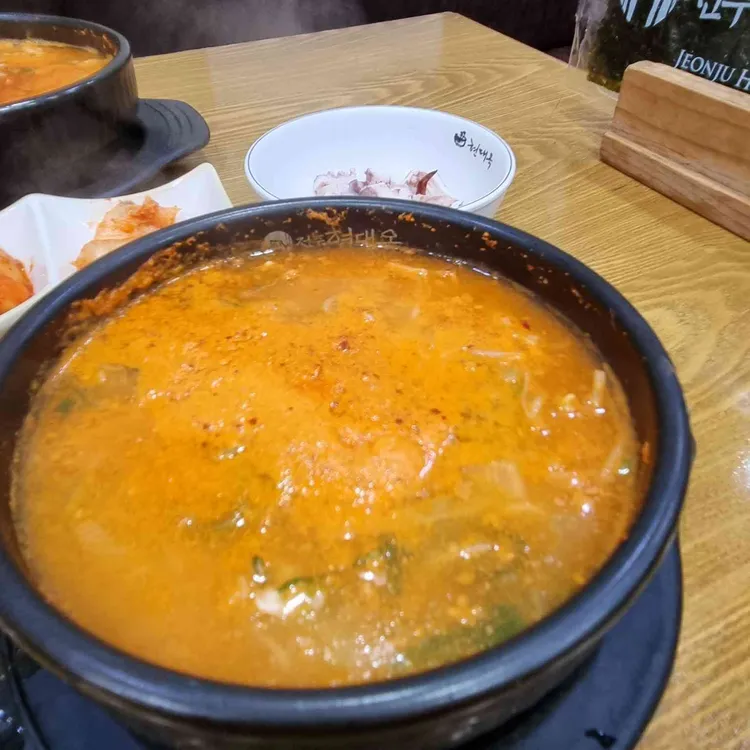 현대옥 대표 사진