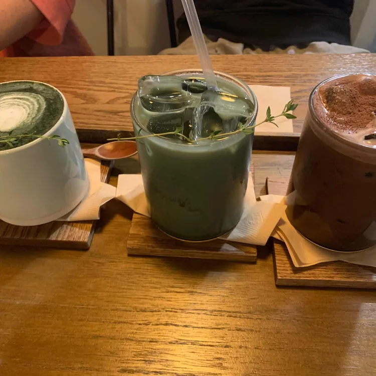 커피상점 대표 사진