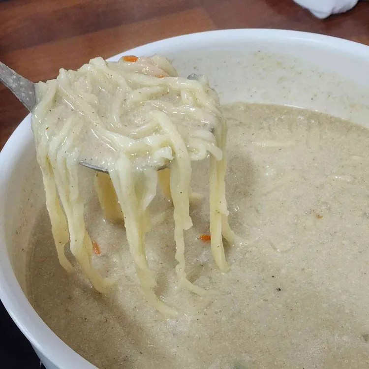 옛날홍두깨손칼국수보쌈 대표 사진