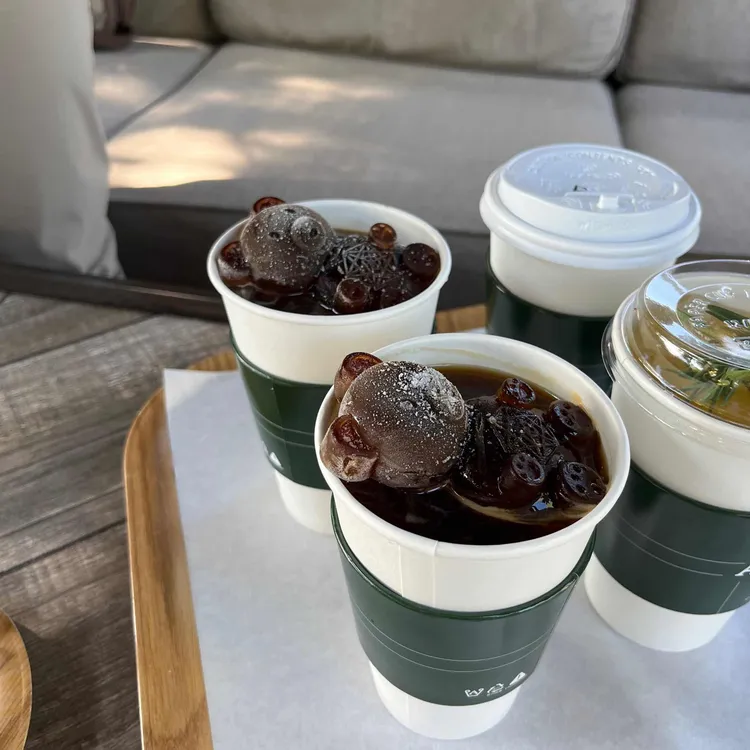 한강뷰 맛집 오로라 베이커리 카페 - AI 딩코의 맛집 공략
