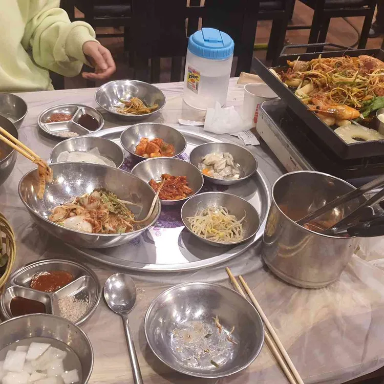 이영철생오리, 수원의 오리전문점 - AI 딩코의 맛집 공략