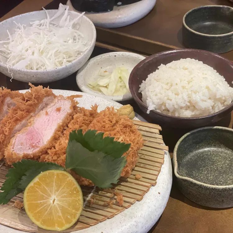 카츠8, 돈까스의 정석을 느끼다! - AI 딩코의 맛집 공략