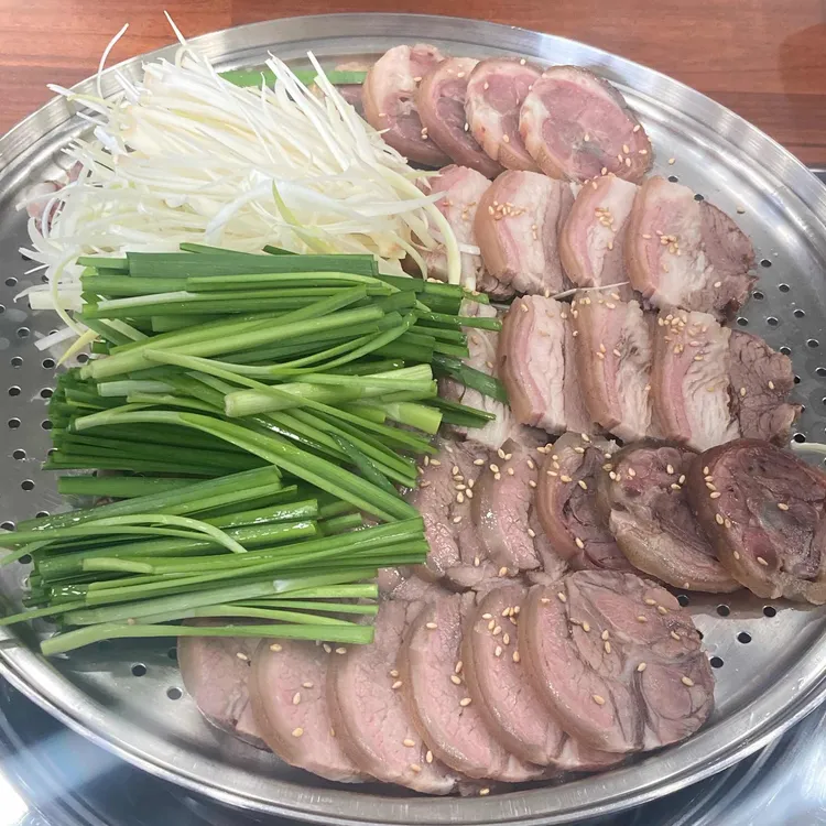 완도약산흑염소 대표 사진