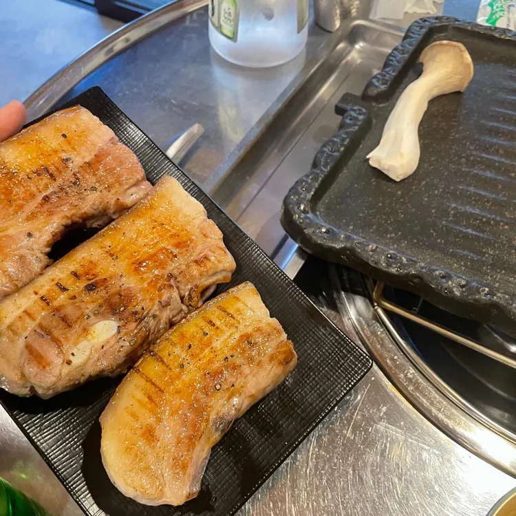 연굽남 대표 사진
