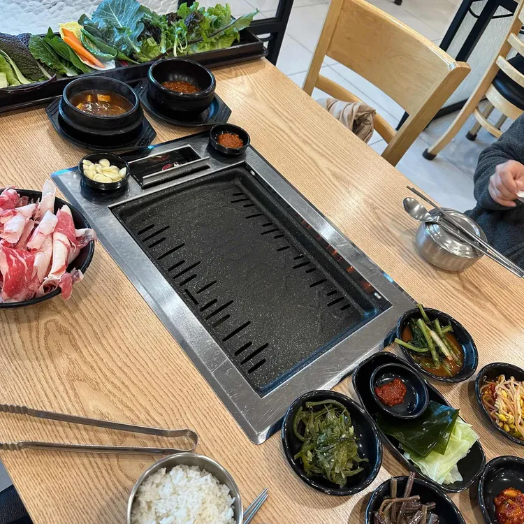 기와집쌈밥전문점 대표 사진