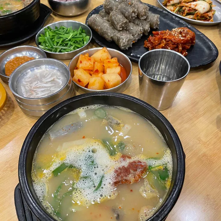 이북집 찹쌀순대 - 맛과 가성비의 대명사 - AI 딩코의 맛집 공략