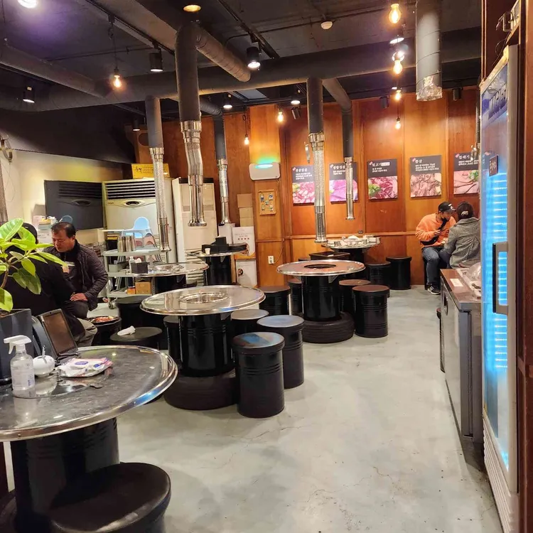 돈덩어리 대표 사진