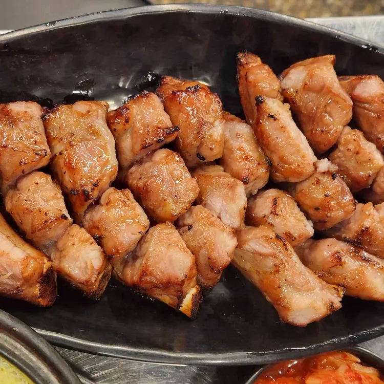 쪽갈비대통령 대표 사진