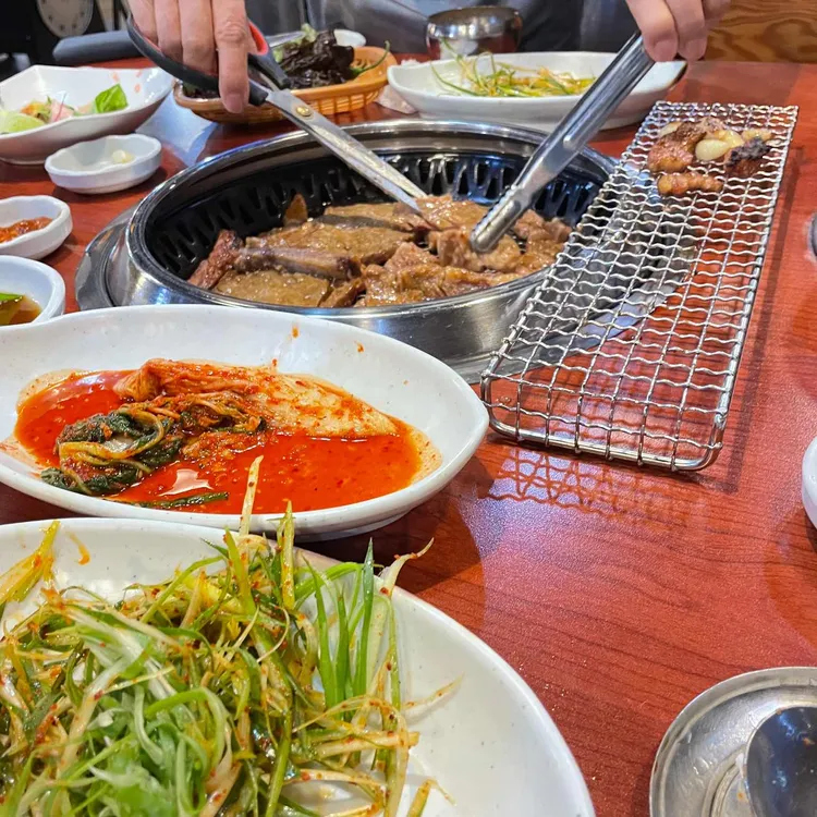 초원한우숯불갈비 대표 사진